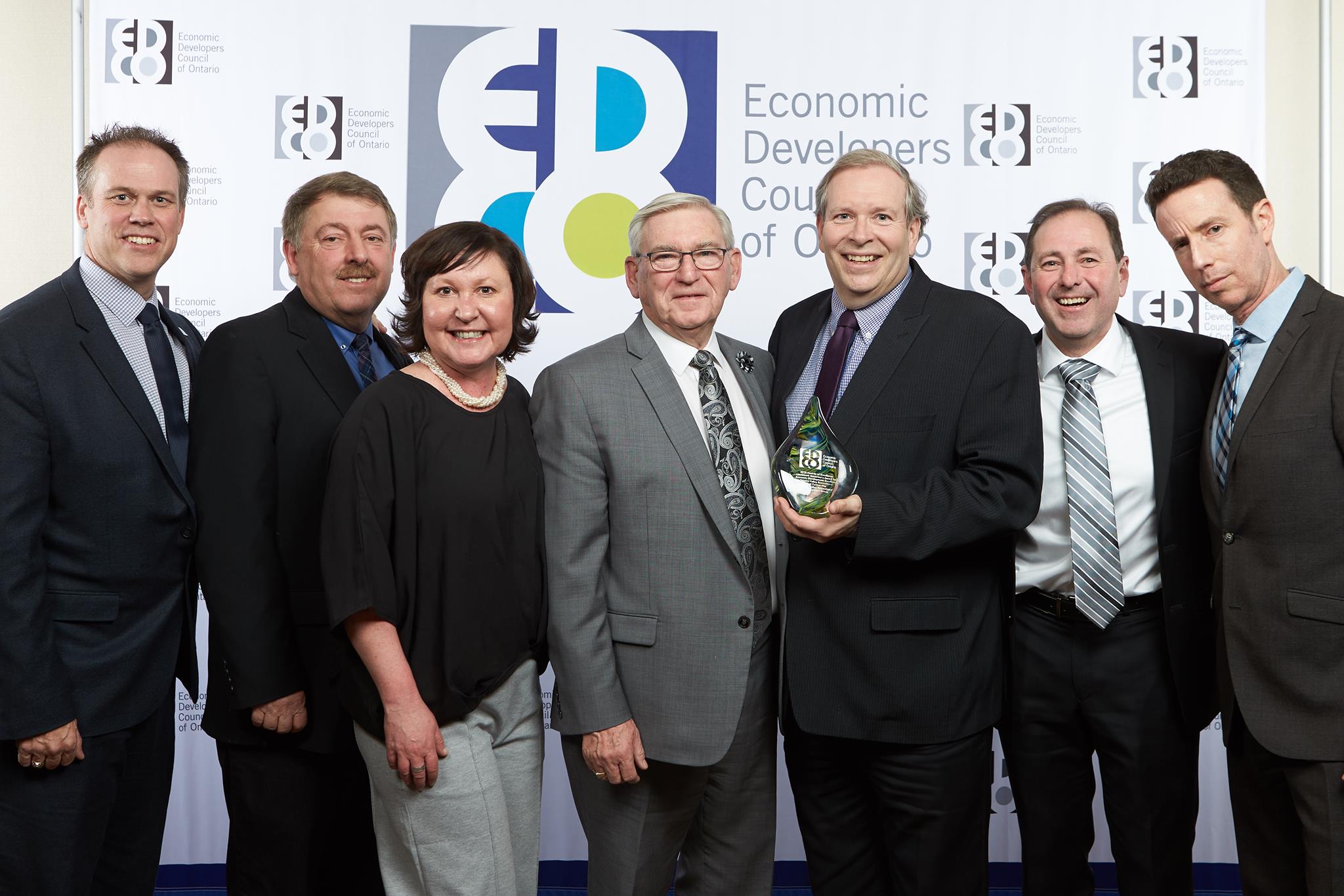 a photo of the committee winning the EDCO award