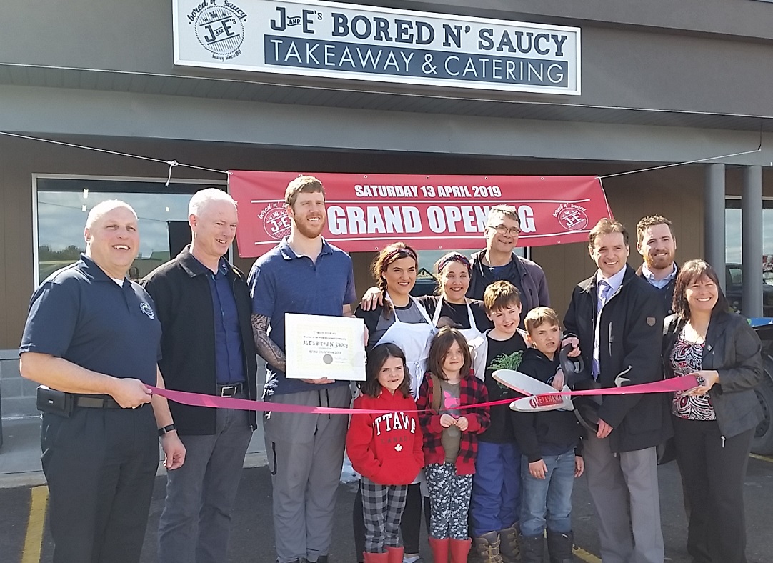 image of ribbon cutting ceremony