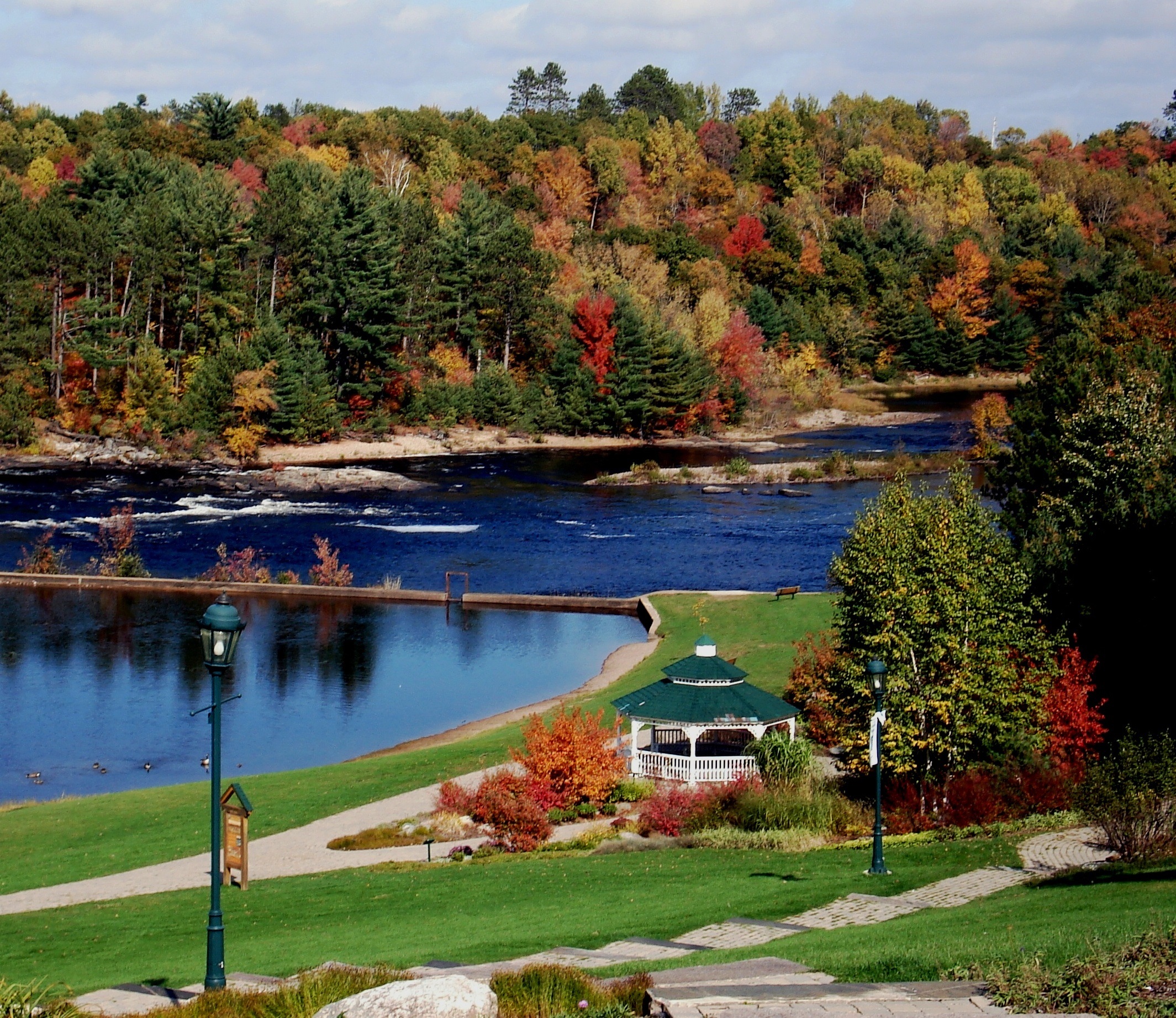 Millenium Trail in autumn