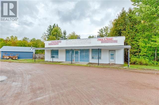 a real estate photo of the property at 2096 Petawawa Blvd.