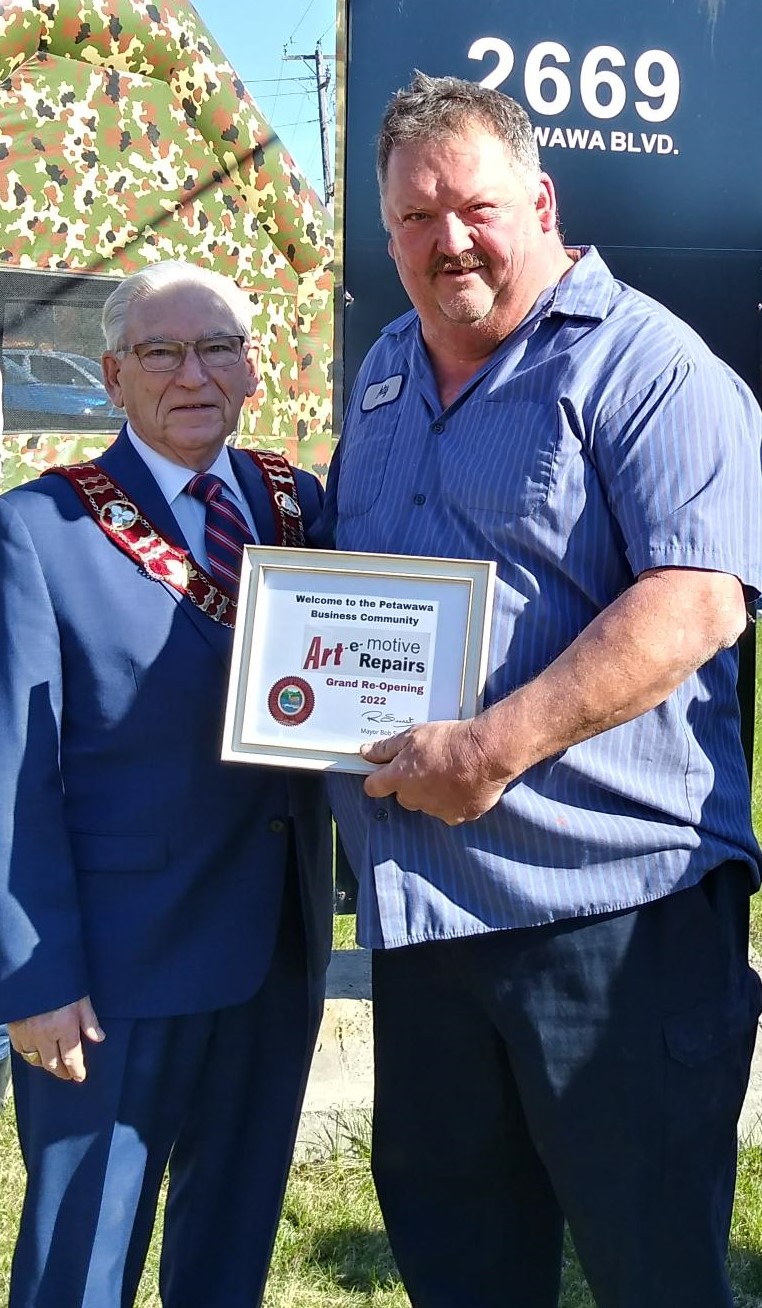 Arty with Mayor Sweet